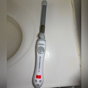 Beachwaver S0.75 Curling Iron